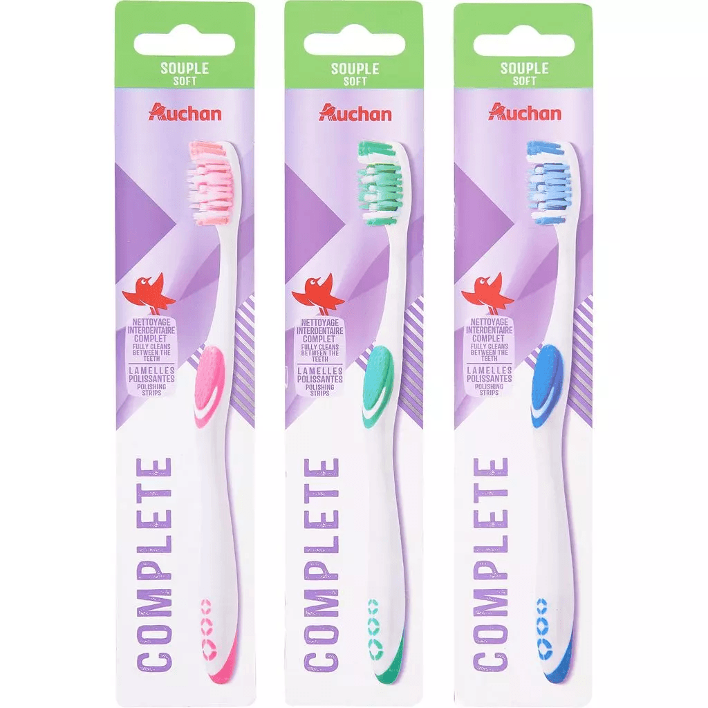 Auchan brosse à dents complete souple avec protège tête x1
